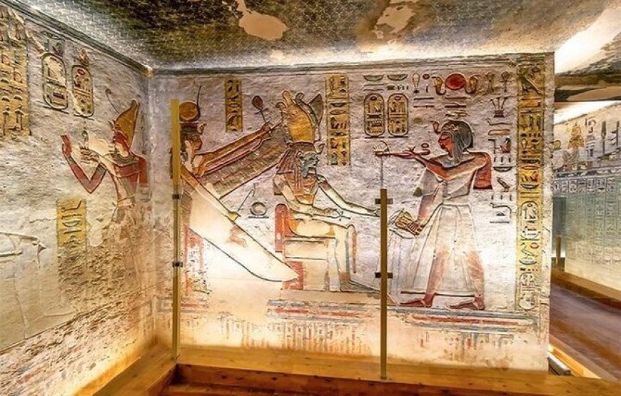 Private Full-Day Tour of Luxor by Plane from Cairo